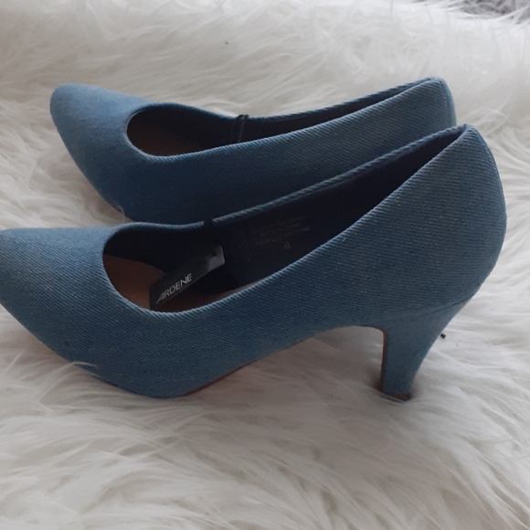 BlueJean pumps *NWT* - Picture 2 of 6